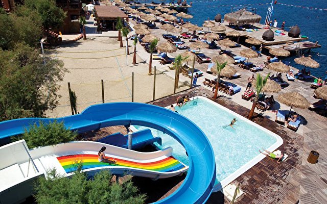Delta Beach Resort Hotel 8