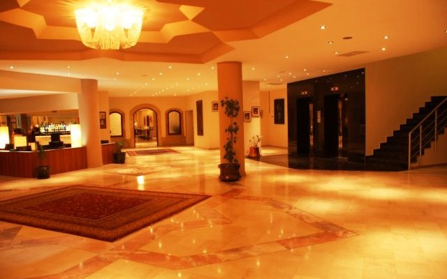 Avrasya Hotel 36