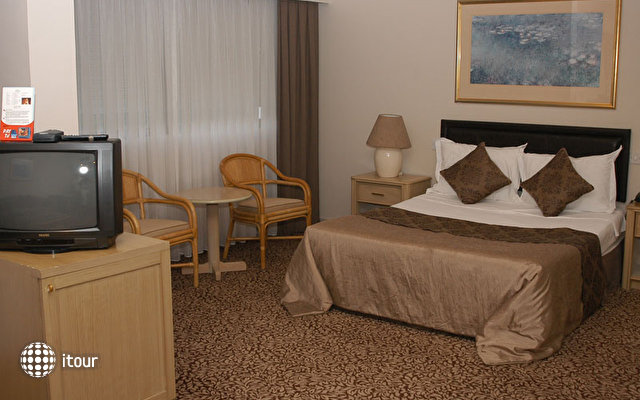 Kyrenia Jasmine Court Hotel 17