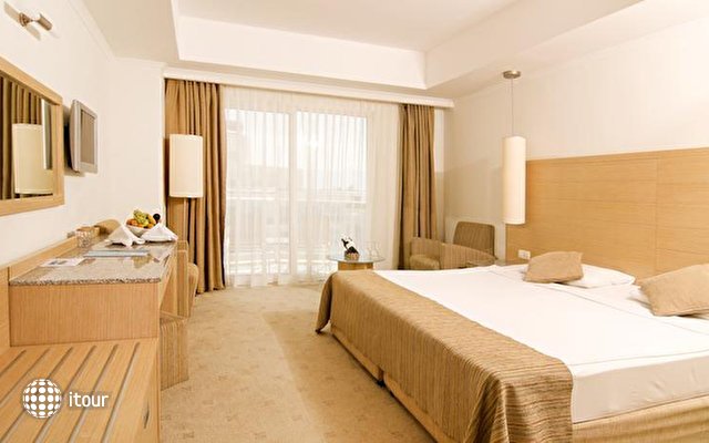 Sealight Resort Hotel 9