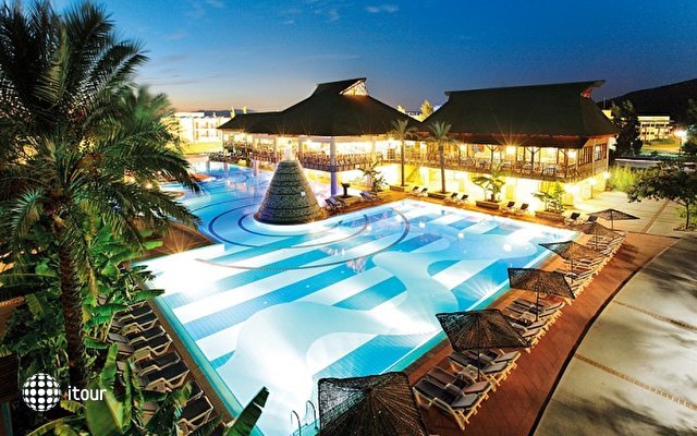 Aqua Fantasy Aquapark Hotel & Spa 72