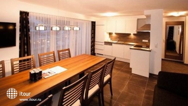 Ischgl Suite Luxury Apartments 11