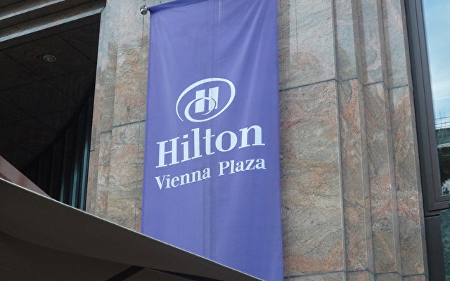 Hilton Vienna Plaza Hotel 5
