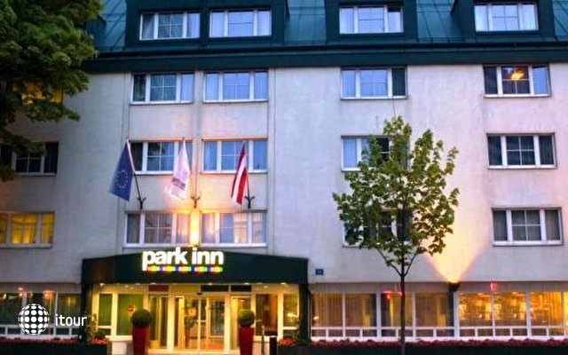 Park Inn By Radisson Uno City Vienna 12