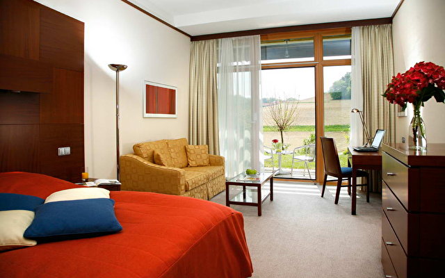 Spa & Conference Hotel Loipersdorf Thermal Resort 3