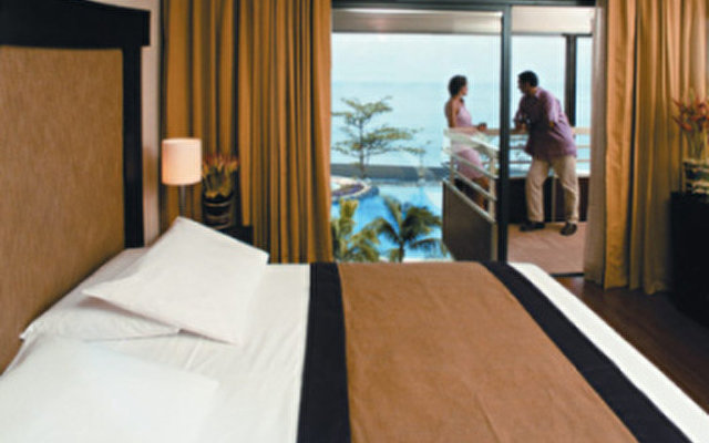Radisson Plaza Resort Tahiti 3