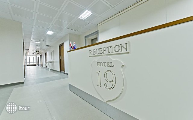 Hotel 19 1
