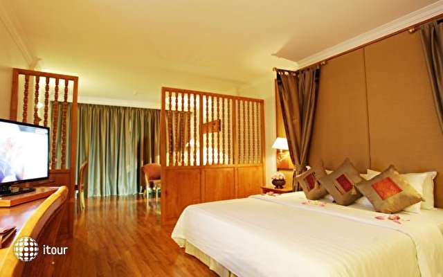 Angkor Century Resort & Spa 11