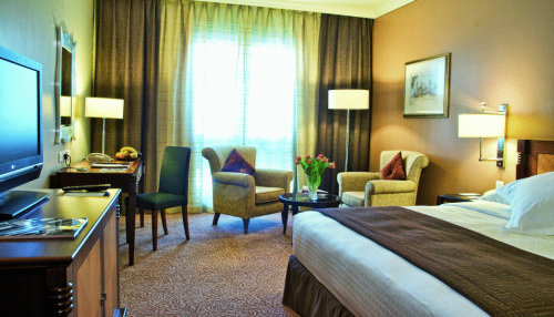 Movenpick Hotel Bur Dubai 14