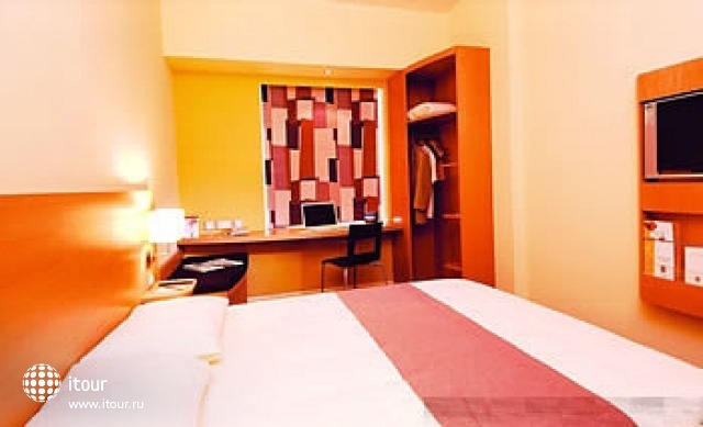 Ibis Deira City Centre 12