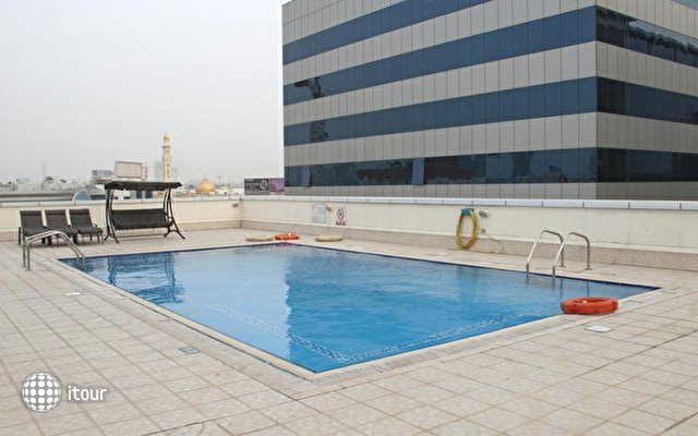 Moon Valley Hotel Apartments Dubai 29