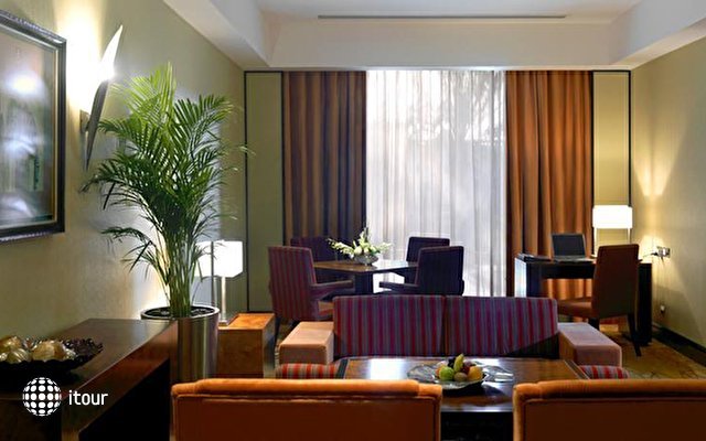 Millenium Airport Hotel 38