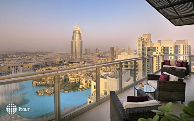 Ramada Downtown Dubai 12