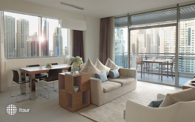 Radisson Blu Residence Dubai Marina 15
