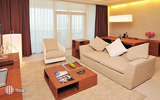 Radisson Blu Residence Dubai Marina 20