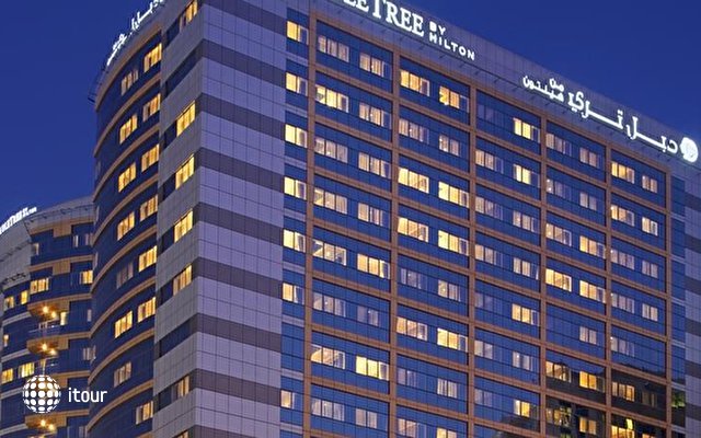 Doubletree By Hilton Hotel & Residences Dubai 2