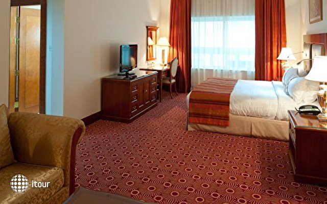 Holiday Inn Bur Dubai - Embassy District 16