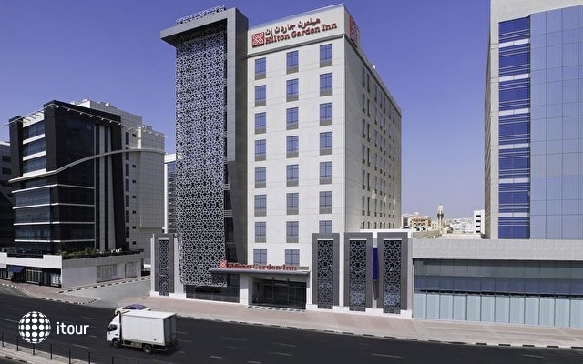 Hilton Garden Inn Dubai Al Muraqabat 2