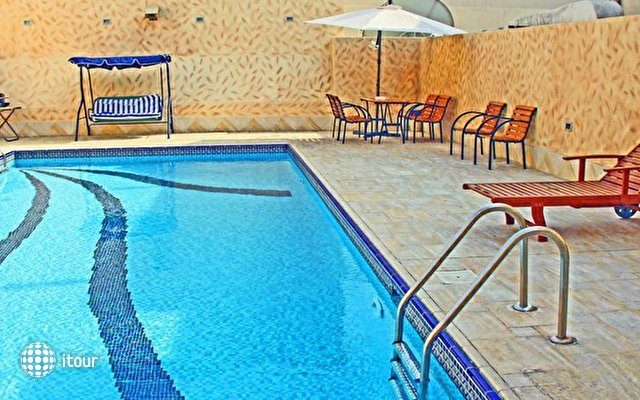 Al Raya Hotel Apartments 4