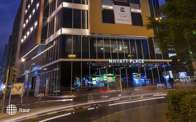 Hyatt Place Dubai Baniyas Square 2