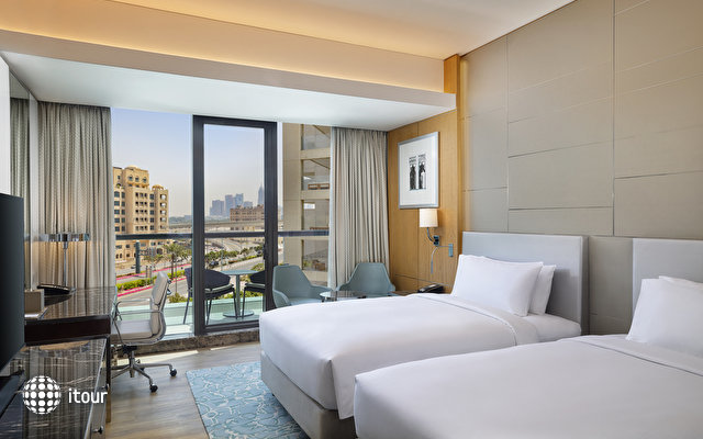 Hilton Dubai Palm Jumeirah 8