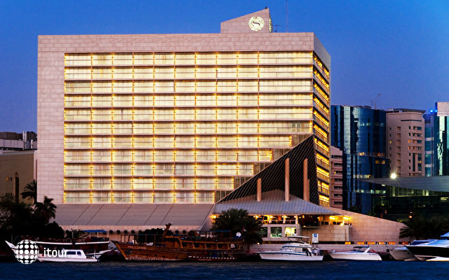 Sheraton Dubai Creek Hotel & Towers 1