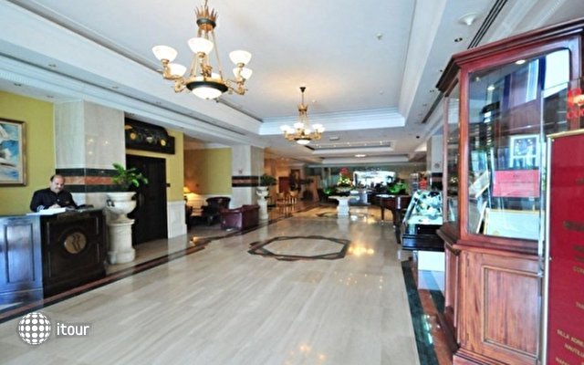 Ramada Continental Hotel 18