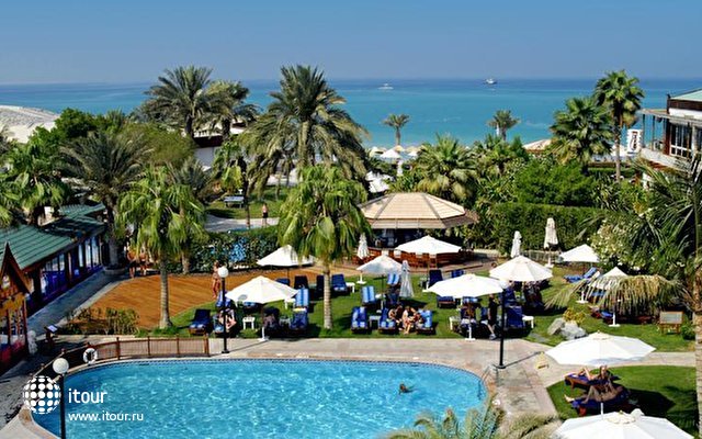 Dubai Marine Beach Resort & Spa 12