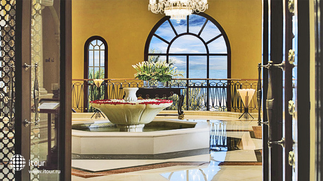 Ritz Carlton Dubai 2