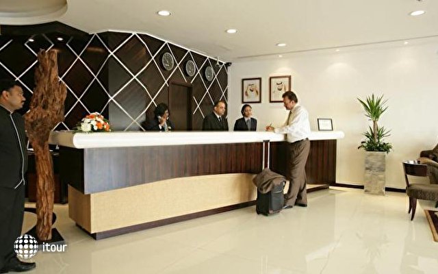 Savoy Suites Hotel Apartment 14