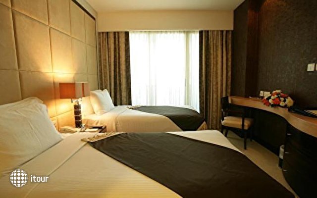 Savoy Suites Hotel Apartment 19