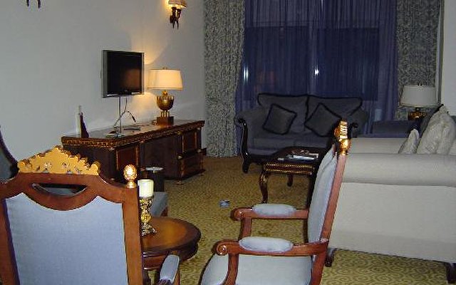 Grand Excelsior Hotel Bur Dubai (ex. Dhow Palace) 12