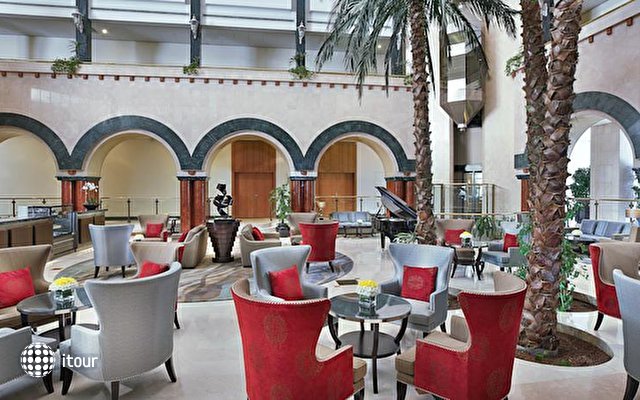 Hilton Al Ain 11