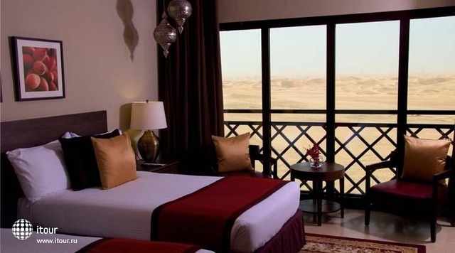 Holiday Inn Abu Dhabi 2