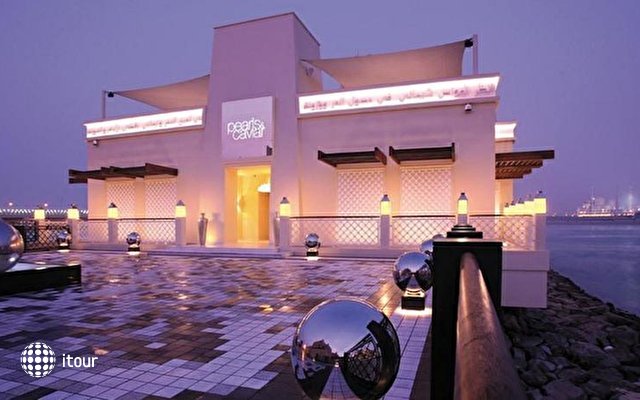 Shangri-la Hotel Qaryat Al Beri 35