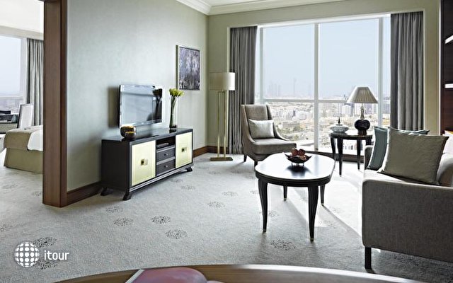 Dusit Thani Abu Dhabi 11