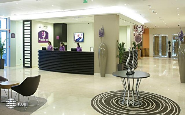 Premier Inn Abu Dhabi International Airport 4