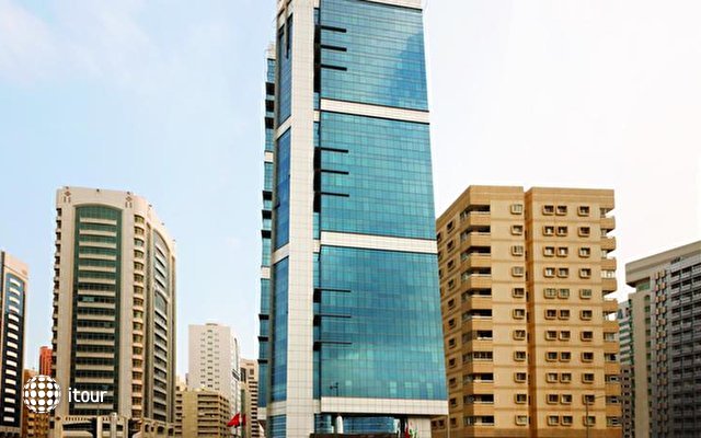 Ramada Hotel Abu Dhabi 1