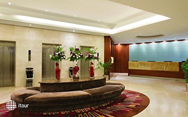 Ramada Hotel Abu Dhabi 7