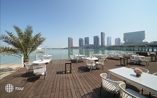 Le Meridien Abu Dhabi 27