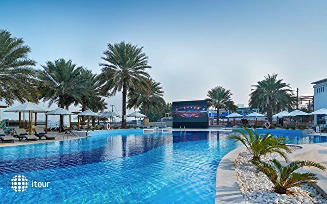 Radisson Blu Hotel & Resort Abu Dhabi Corniche 36