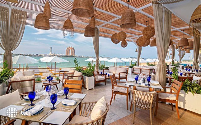 Radisson Blu Hotel & Resort Abu Dhabi Corniche 25