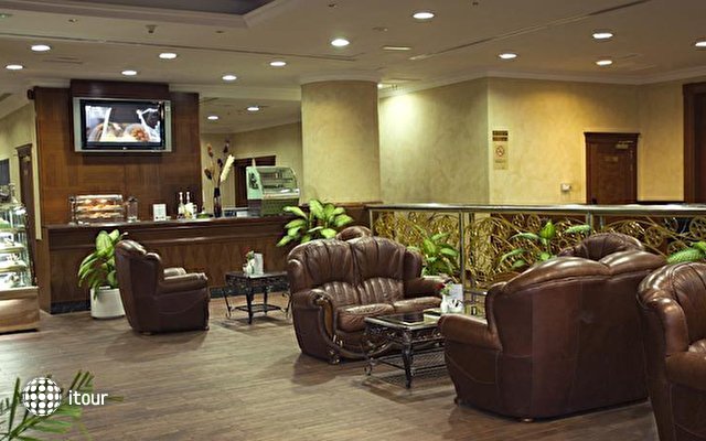 Grand Excelsior Sharjah (ex. Holiday Inn Resort) 7