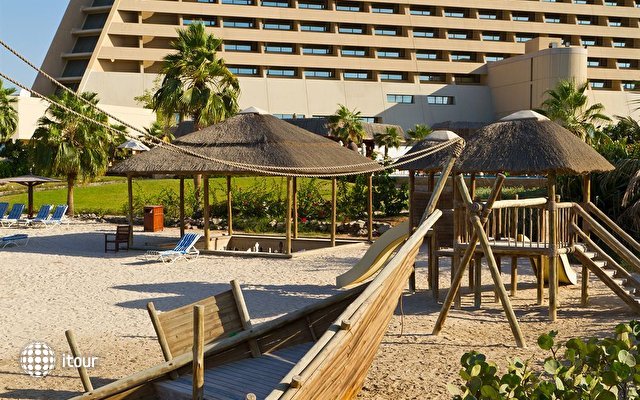 Radisson Blu Resort Sharjah 29