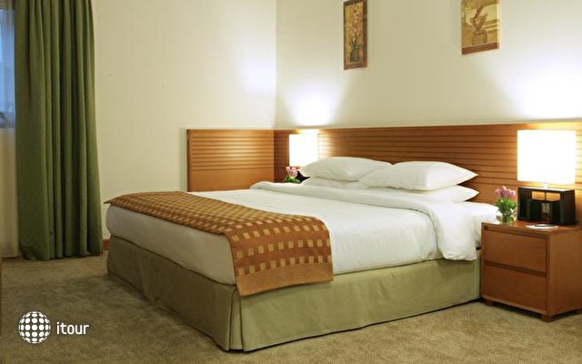 Ramada Hotel & Suites Ajman 9