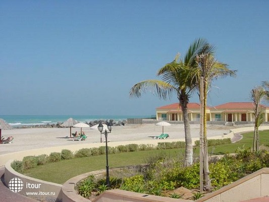 Umm Al Quwain Beach 3