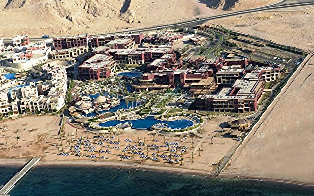 Movenpick Resort Tala Bay Aqaba 1
