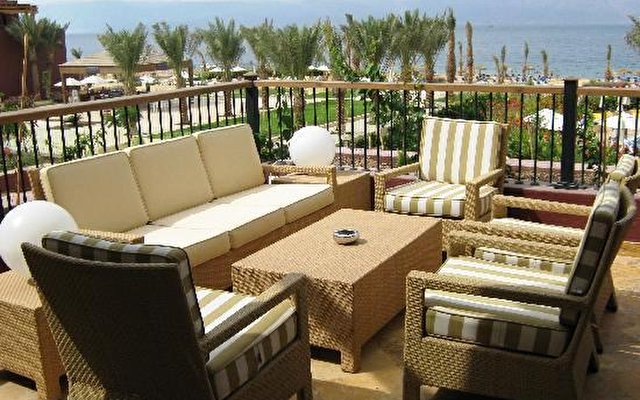 Movenpick Resort Tala Bay Aqaba 11