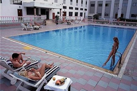 Holiday Inn Muscat-al Madinah 7
