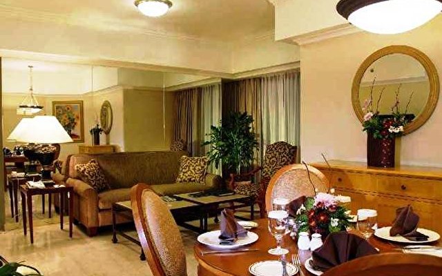 The Aryaduta Suites Hotel Semanggi 18